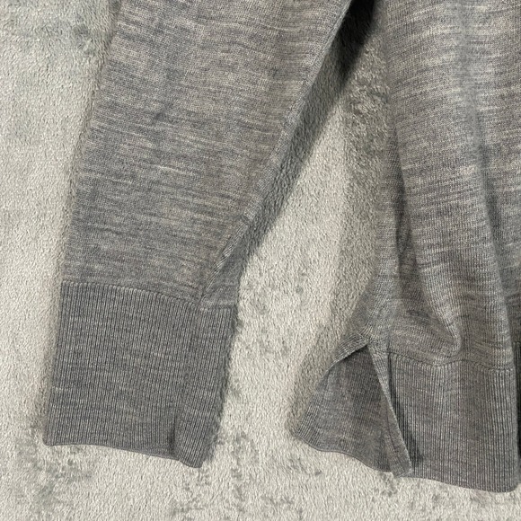Banana Republic Sweater Womens Large Gray V-Neck 100% Merino Wool Relaxed Fit - Picture 4 of 11